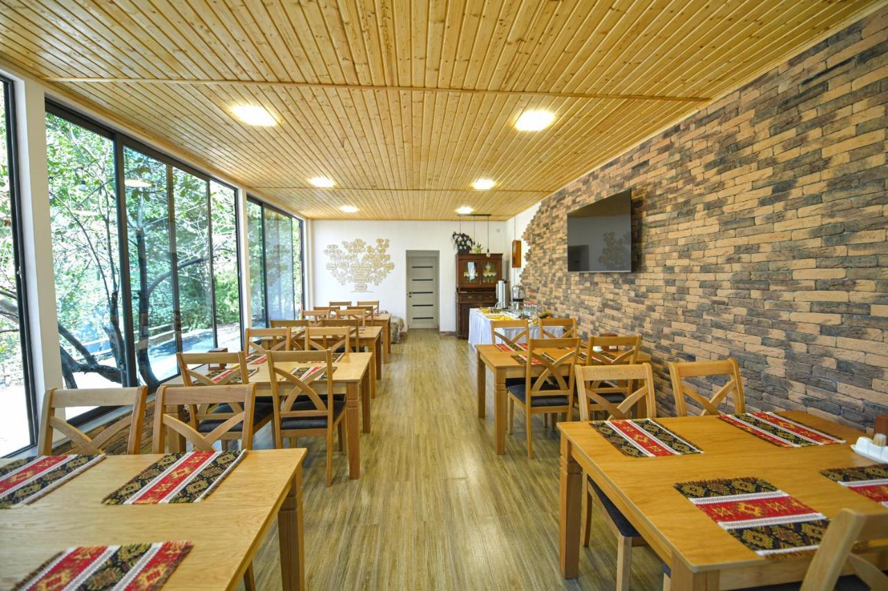 Madin Eco Hotel Debed Екстериор снимка